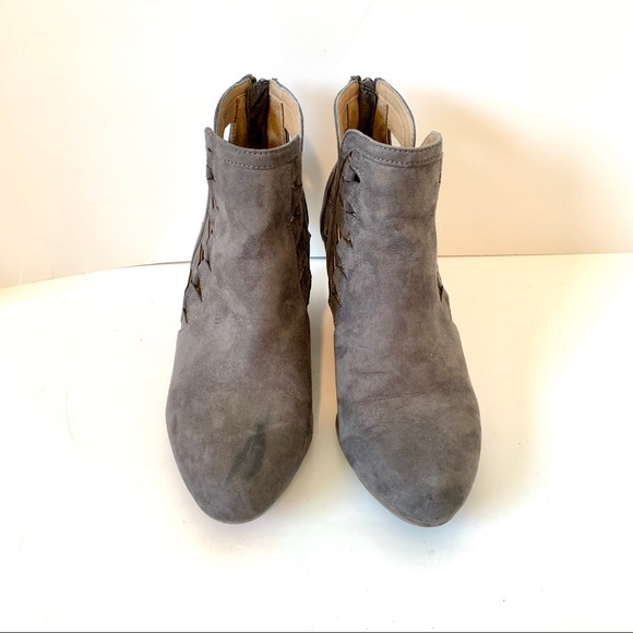 REPORT Gray Wedge Cut Out Booties—SZ. 7.5-8 - Picture 2 of 14
